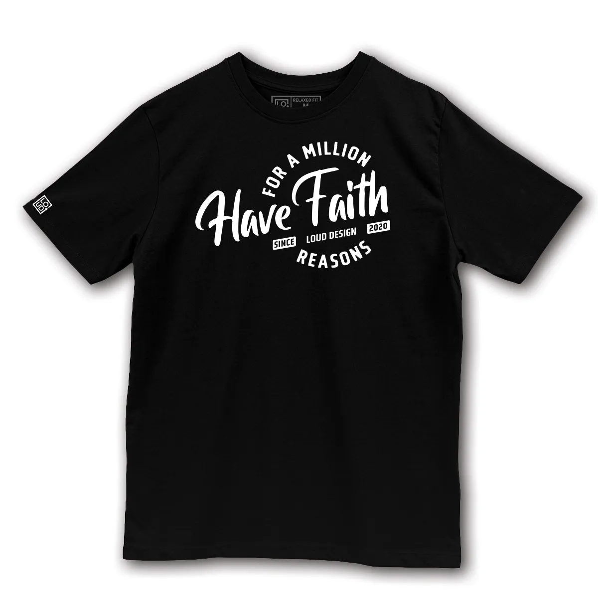 Imaginea unui tricou printat pe fata cu mesajul ”For a million reasons have faith”
